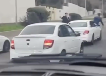 В Сочи полиция разыскивает лихачей из свадебного кортежа