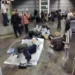 «Спят на полу»: в аэропорту Сочи пассажиры изнемогают от многочасовых задержек