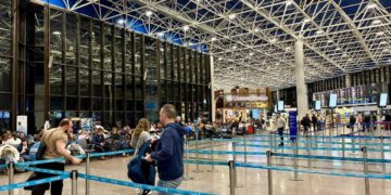 Более 100 рейсов задержано и отменено в Сочи и крае из-за угрозы БПЛА