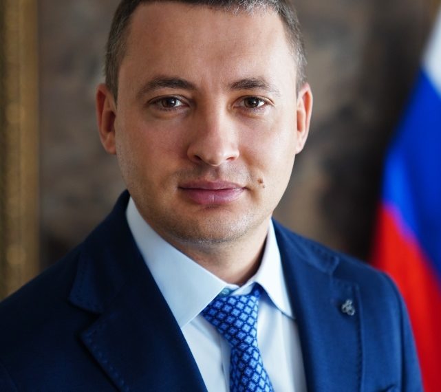 Дефицит в 200 млн обнаружен между доходами экс-главы Приморско-Ахтарского района и его активами