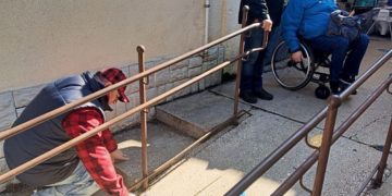 Более 500 объектов проверили в Сочи на доступность для людей с инвалидностью