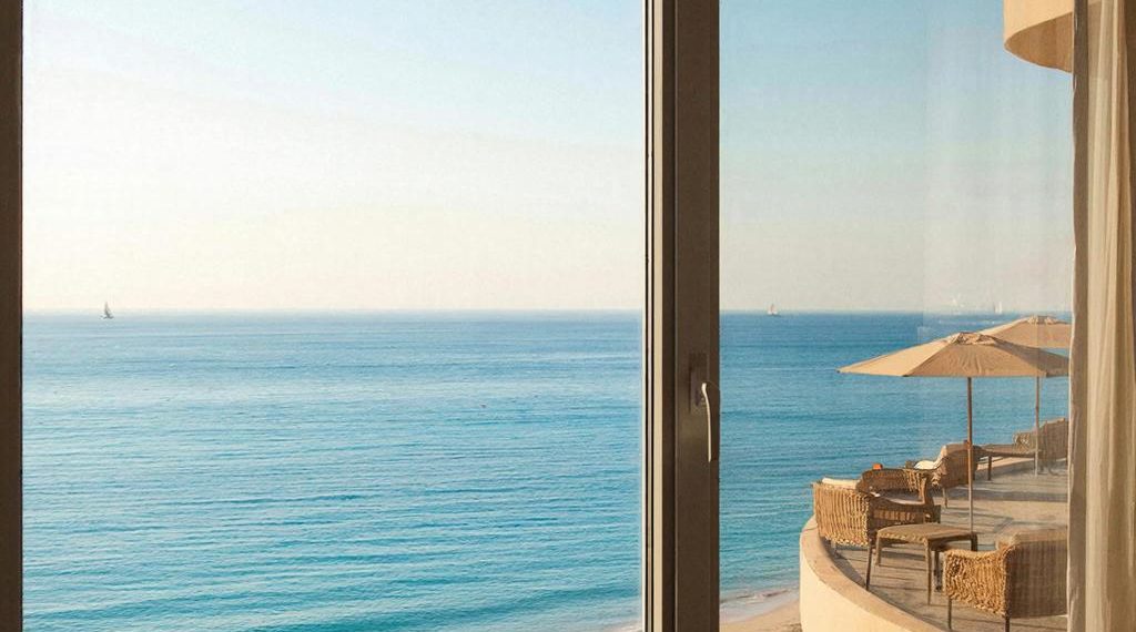 За 140 млн продается гостиница в шаговой доступности от моря в Сочи