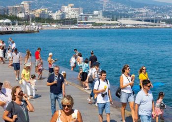 Туристическая отрасль Сочи может столкнуться с глубоким кризисом спроса