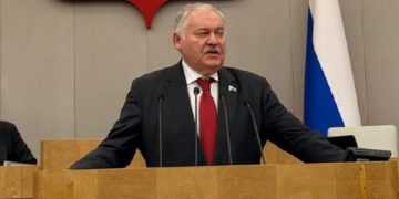 Константин Затулин помогает жителям Сочи решить коммунальные проблемы