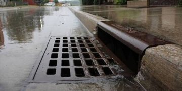 В Сочи прочистили почти семь километров ливневых сетей