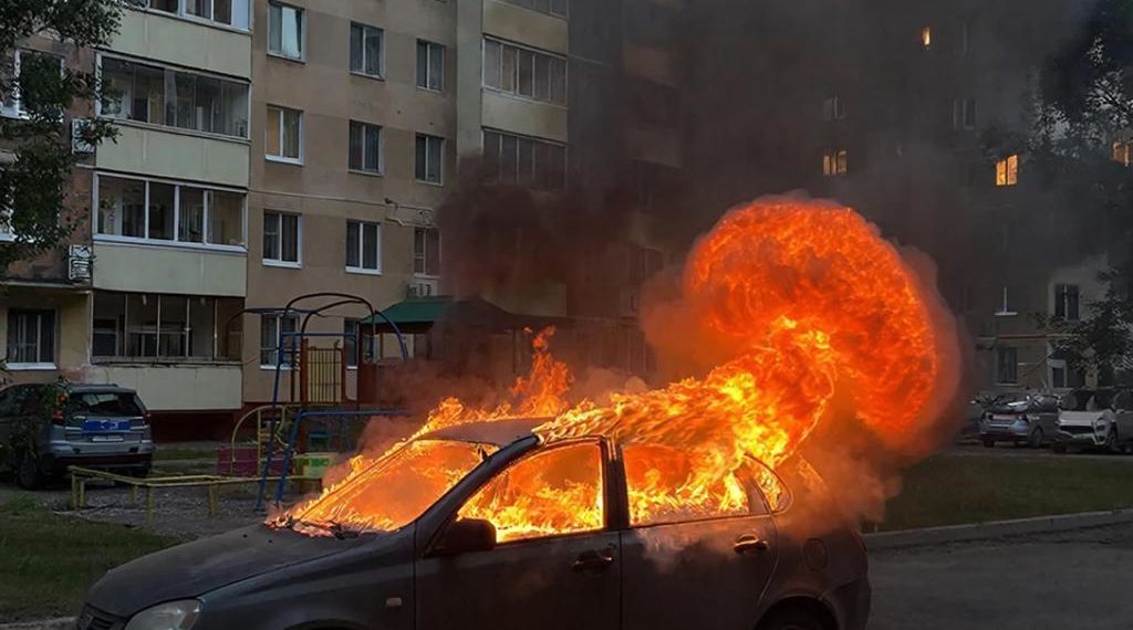 Момент взрыва авто на Валерия Гассия в Краснодаре попал на видео