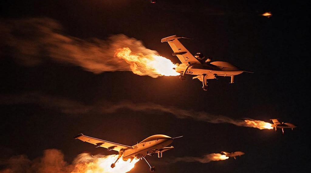 В Краснодаре обломки БПЛА повредили ЛЭП и крышу медцентра, возник пожар