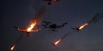 В Сочи ПВО среди ночи отражает атаку БПЛА, работают сирены, аэропорт закрыт