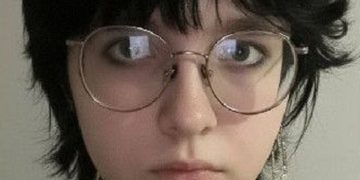 В Новороссийске второй день ищут пропавшую 16-летнюю девочку