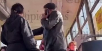 В Краснодаре женщина напала на кондуктора в трамвае