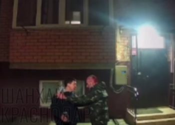 В Краснодаре «ангел с небес» кидался на прохожих