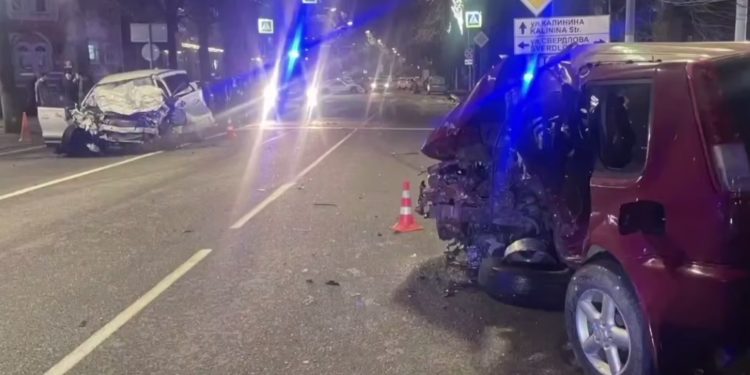 Голому водителю грозит до 7 лет колонии за угон авто и смертельное ДТП в Сочи