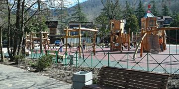 В Сочи благоустроили сквер в Хостинском районе