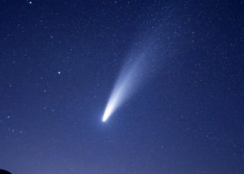 Разрушение болида заметили в небе над Новороссийском, Анапой и Ростовом-на-Дону