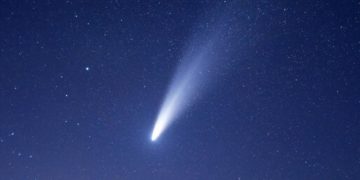 Разрушение болида заметили в небе над Новороссийском, Анапой и Ростовом-на-Дону