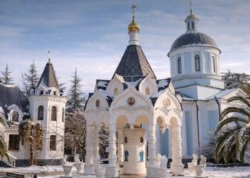 Собор Михаила Архангела в Сочи перешел в федеральную собственность