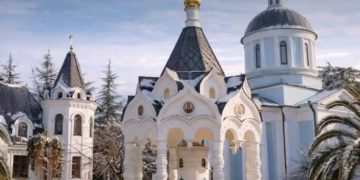 Собор Михаила Архангела в Сочи перешел в федеральную собственность