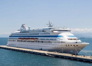 В открытом море снимают кино: лайнер Astoria Grande задействовали в полном метре