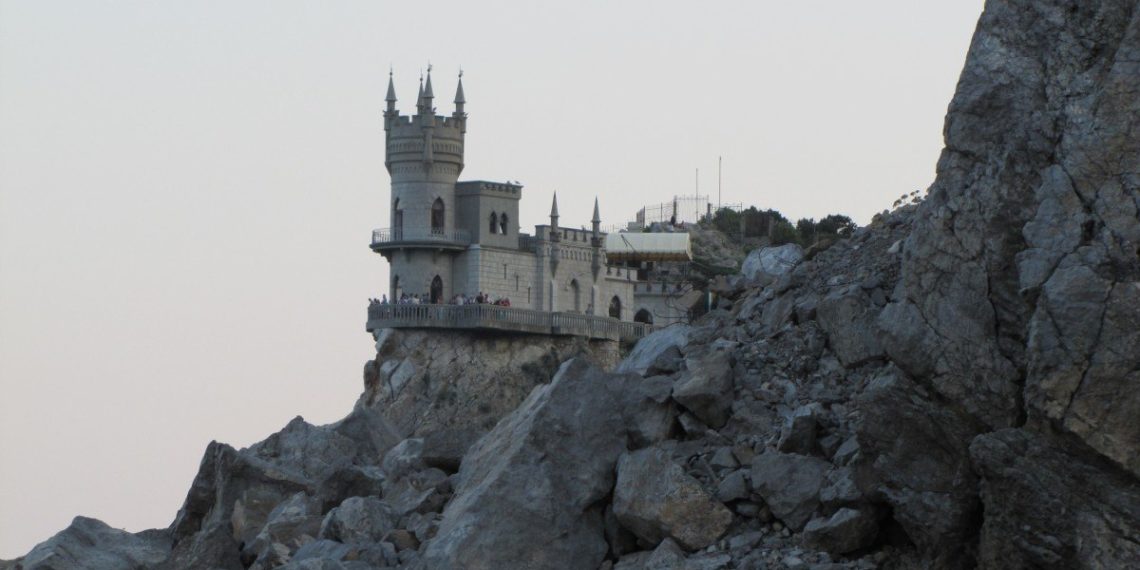 Отдых в Крыму летом обойдется на 20% дешевле сочинского — прогноз эксперта