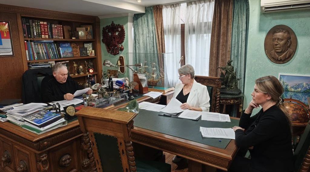 Константин Затулин намерен содействовать восстановлению в Сочи мозаичных фонтанов работы Церетели