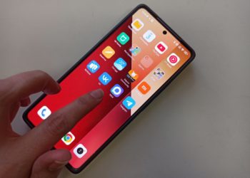 Интернет в Сочи лег на фоне беспилотной опасности