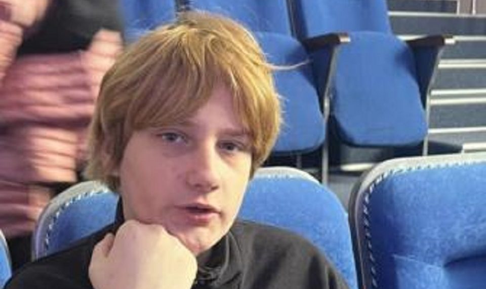 В Геленджике ищут пропавшего 16-летнего подростка с рюкзаком