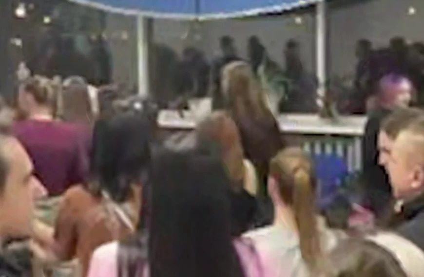 В Краснодаре эвакуировали зрителей с концерта рэпера ЛСП во дворце спорта