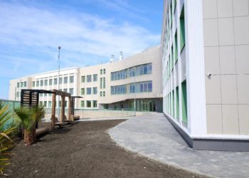 В Хостинском районе Сочи практически завершилось строительство школы на 400 мест