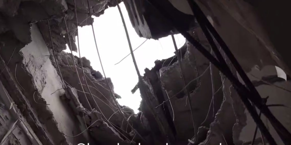 В Новороссийске после ночной атаки повреждено почти 100 домов, введён режим ЧС