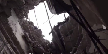 В Новороссийске после ночной атаки повреждено почти 100 домов, введён режим ЧС