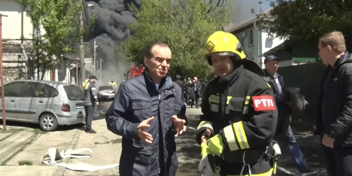 Кондратьев проверил ход ликвидации последствий атаки беспилотников в Туапсе