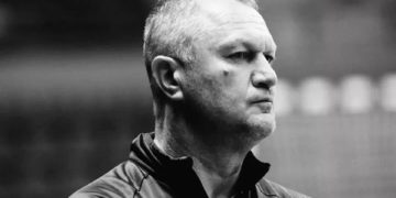 В Краснодаре простились с олимпийским чемпионом по гандболу Эдуардом Кокшаровым