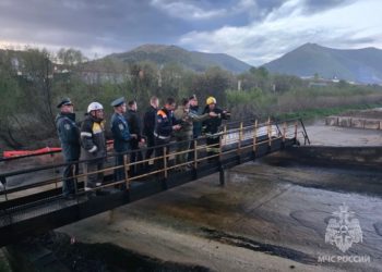 Александр Куренков посетил место тушения пожара в Туапсе и дал поручения