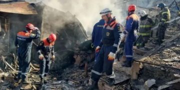 Разрушительный удар по Туапсе: повреждены 60 домов, режим ЧС. Что еще известно?