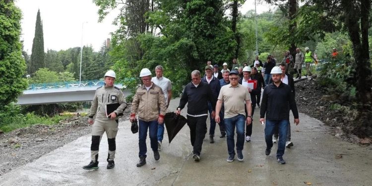 В Сочи продолжается строительство обхода Адлера