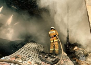 На Кубани полностью потушили пожар на предприятии