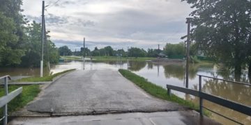 В Северском районе Кубани в пять домов зашла в дома