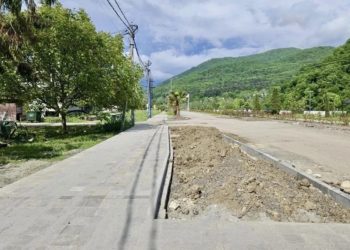 В Сочи благоустраивают набережную реки Псезуапсе