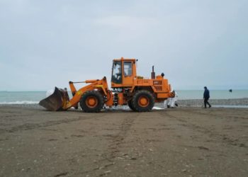 В Туапсе собрали 32 тысячи кубометров загрязненного грунта и водомазутной смеси