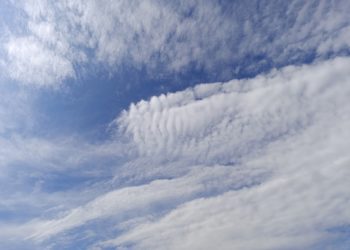 На Кубани вечером 6 мая вновь объявили беспилотную опасность