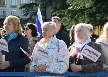 Глава Кубани поздравил сочинцев и гостей курорта с Днём города