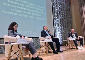 Константин Затулин встретился со студентами и преподавателями СГУ