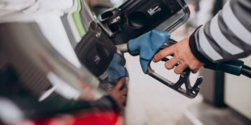 В Крыму с 21 июня остановлена продажа топлива на АЗС