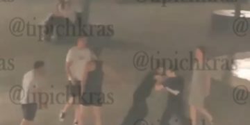В Краснодаре несколько человек избили мужчину
