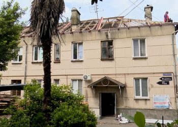 Прошунин: на капремонт многоэтажек в Сочи потратят 950 млн рублей в 2026 году