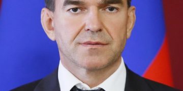 Кондратьев поручил защитить предприятия наравне с критической инфраструктурой