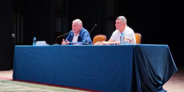 Константин Затулин обсудил ряд проблем с жителями Лазаревского района