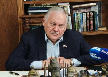 Константин Затулин помогает сочинцам решить проблему с незаконной реконструкцией дома