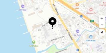 В Сочи сдается гараж в минуте от моря с туалетом и беседкой за 10 тысяч