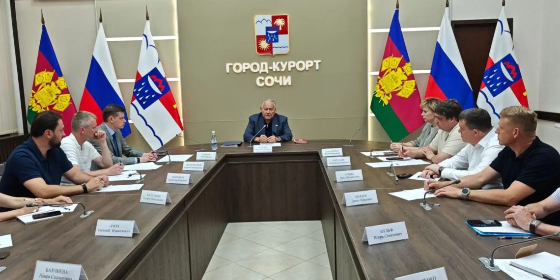 По инициативе Константина Затулина в Сочи прошел Круглый стол по проблеме вывоза мусора